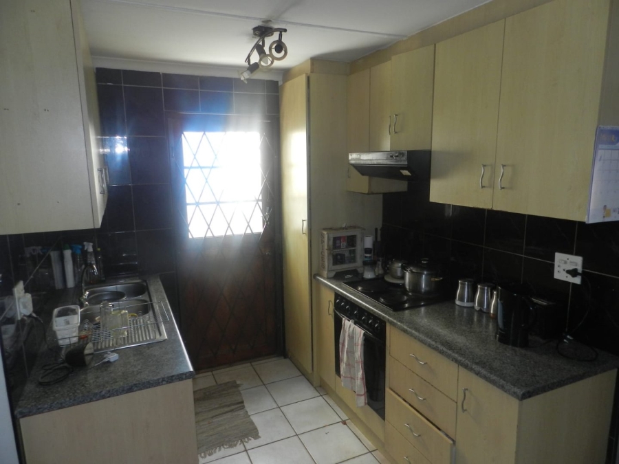 3 Bedroom Property for Sale in Rocklands Western Cape